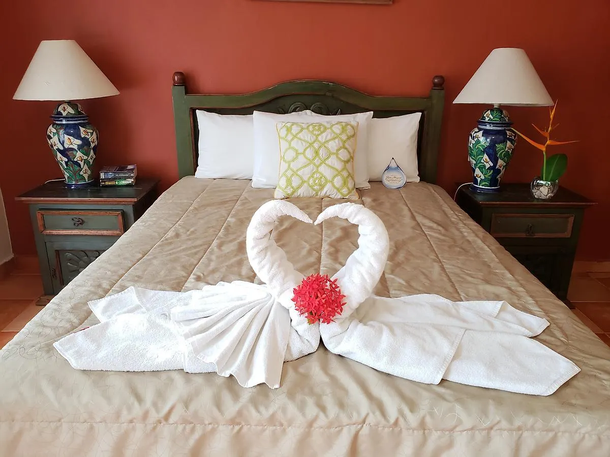 Hacienda San Miguel Hotel & Suites Κοζουμέλ 3*,